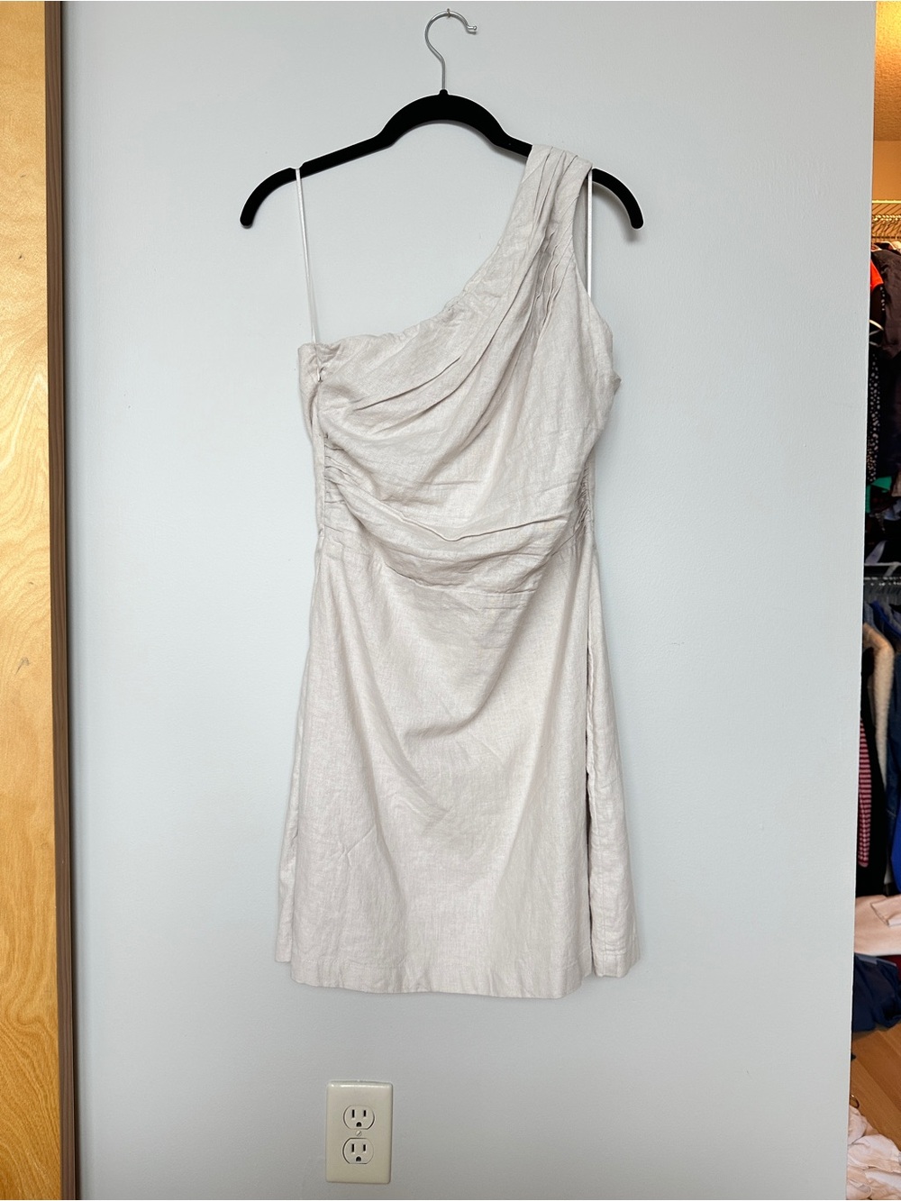 Abercrombie & Fitch One-Shoulder Cream Mini Dress